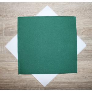 50 Serviettes Intissées VERT Sapin (taille 40x40cm) 